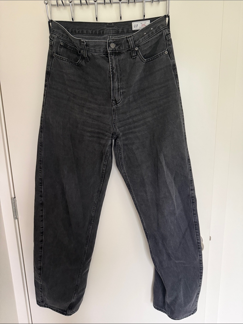 GAP Barrel High-Rise Black Women's Jeans